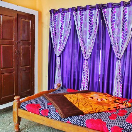 Royal Palm Homestay Madikeri Esterno foto