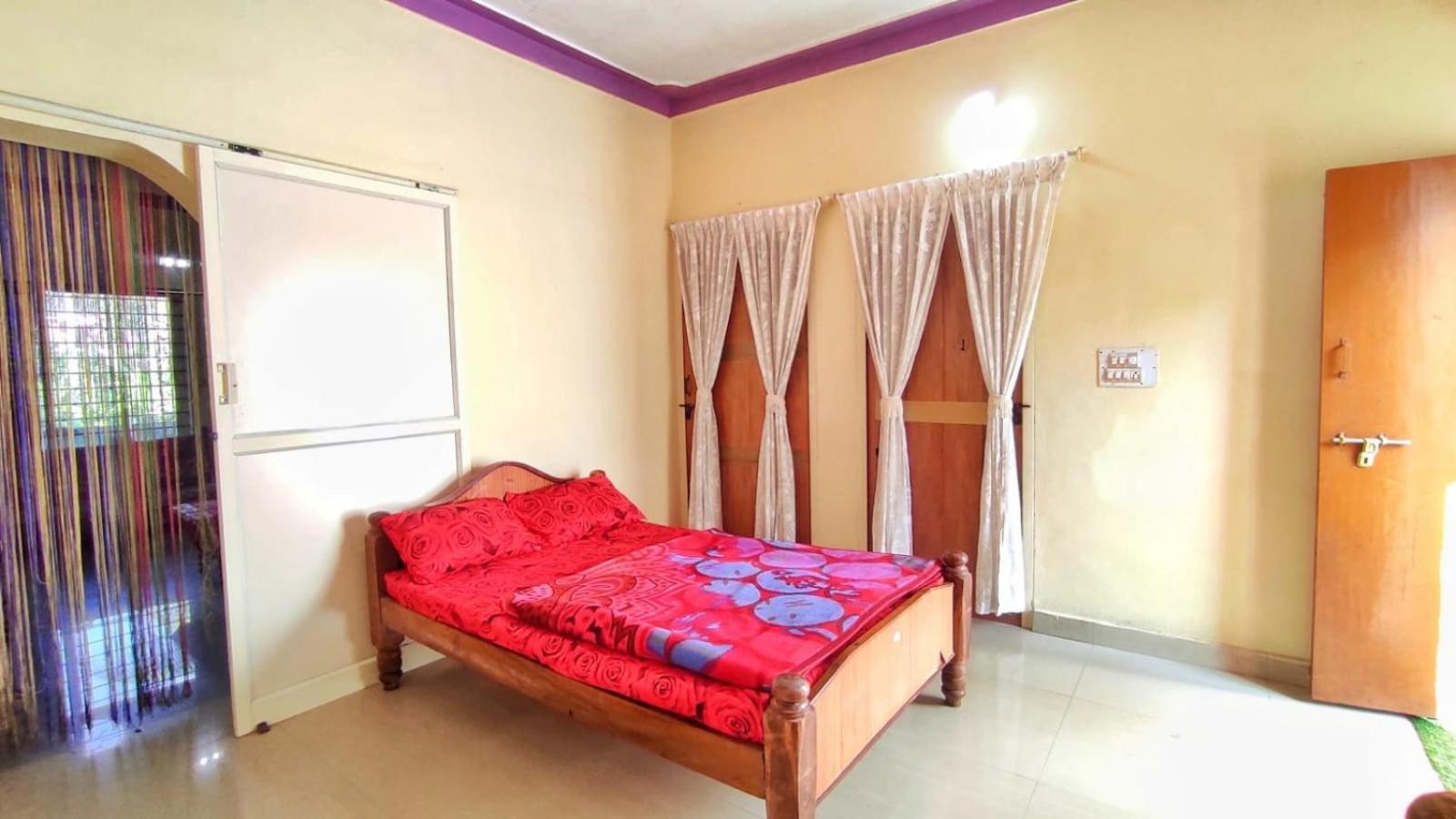 Royal Palm Homestay Madikeri Esterno foto